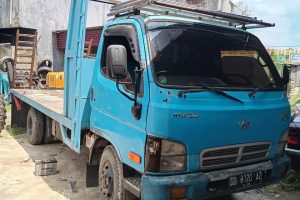 Mobil Truk Losbak Hyundai 136 PS
